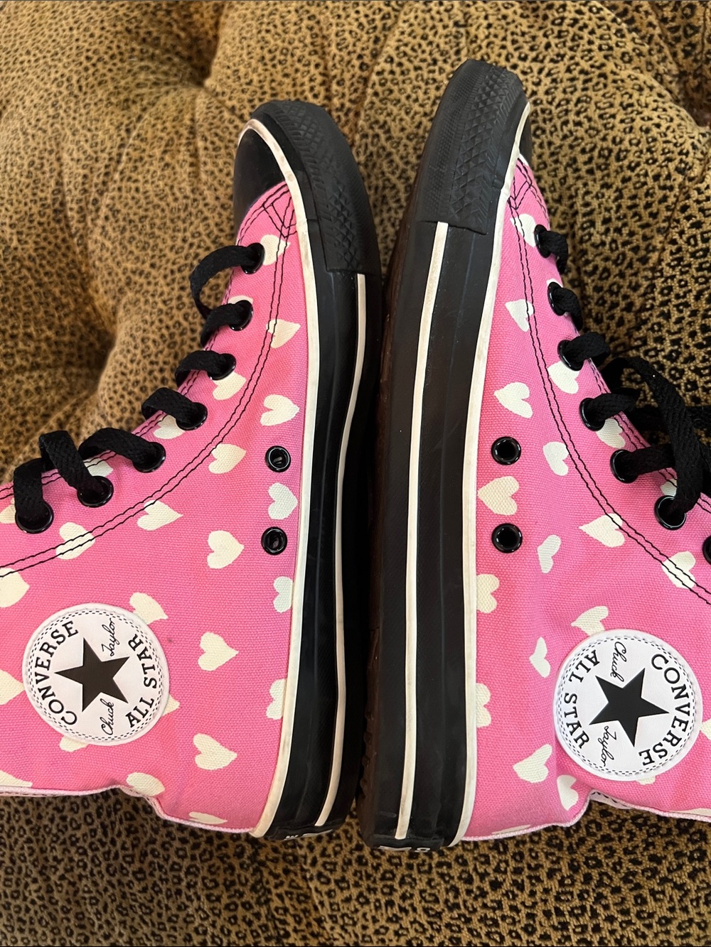 Converse Twisted Hearts Peony Pink High-Top Sneakers with Black Womens 9/ Mens 7 - Picture 9 of 12
